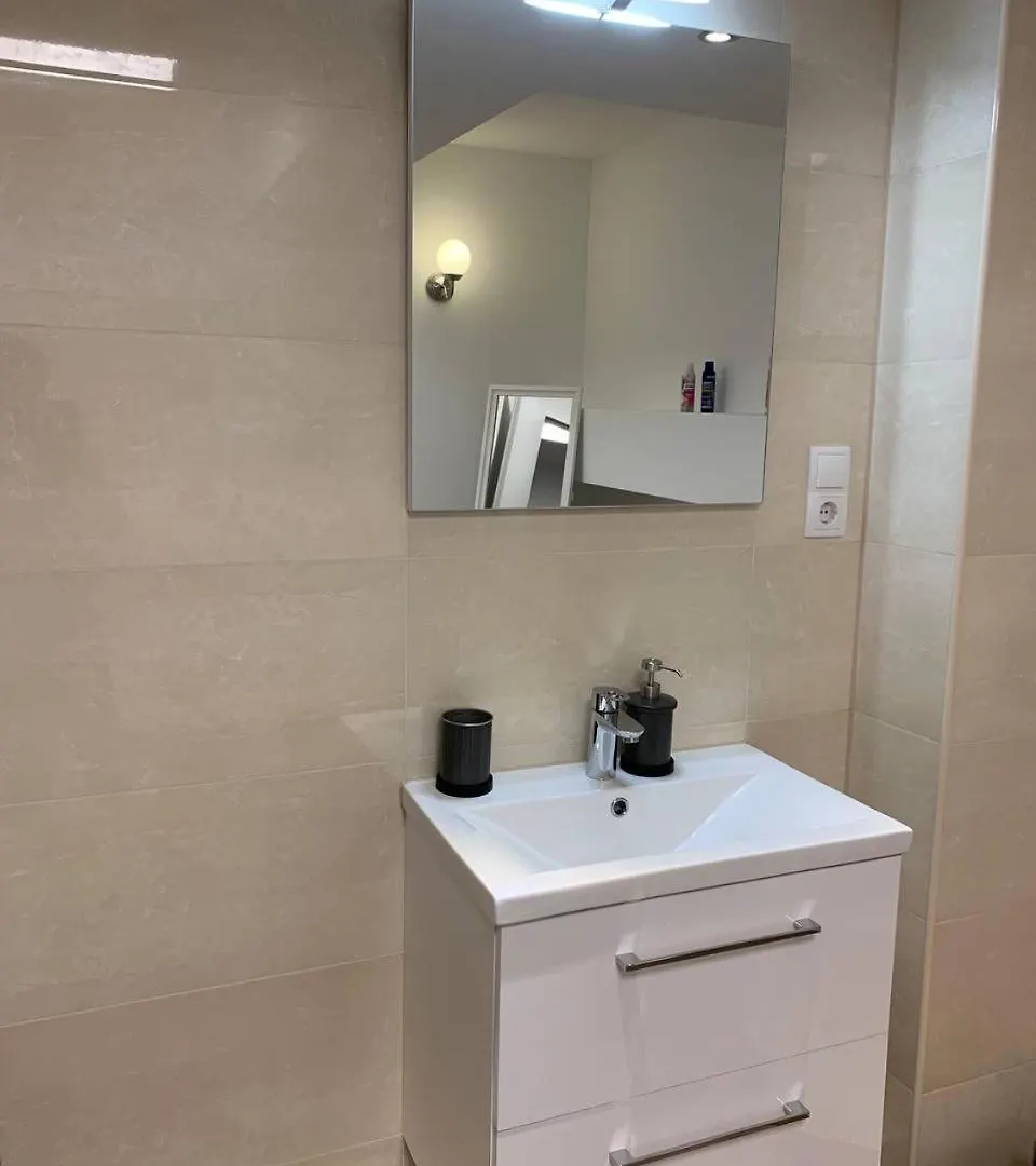 Apartment Central Private Rooms In Popular Neighborhood! Cologne